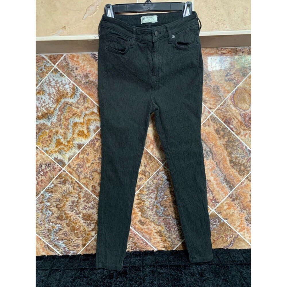 Free People Black Tonal Textured Woven Skinny Jeans Size 29 Edgy Moto Dark